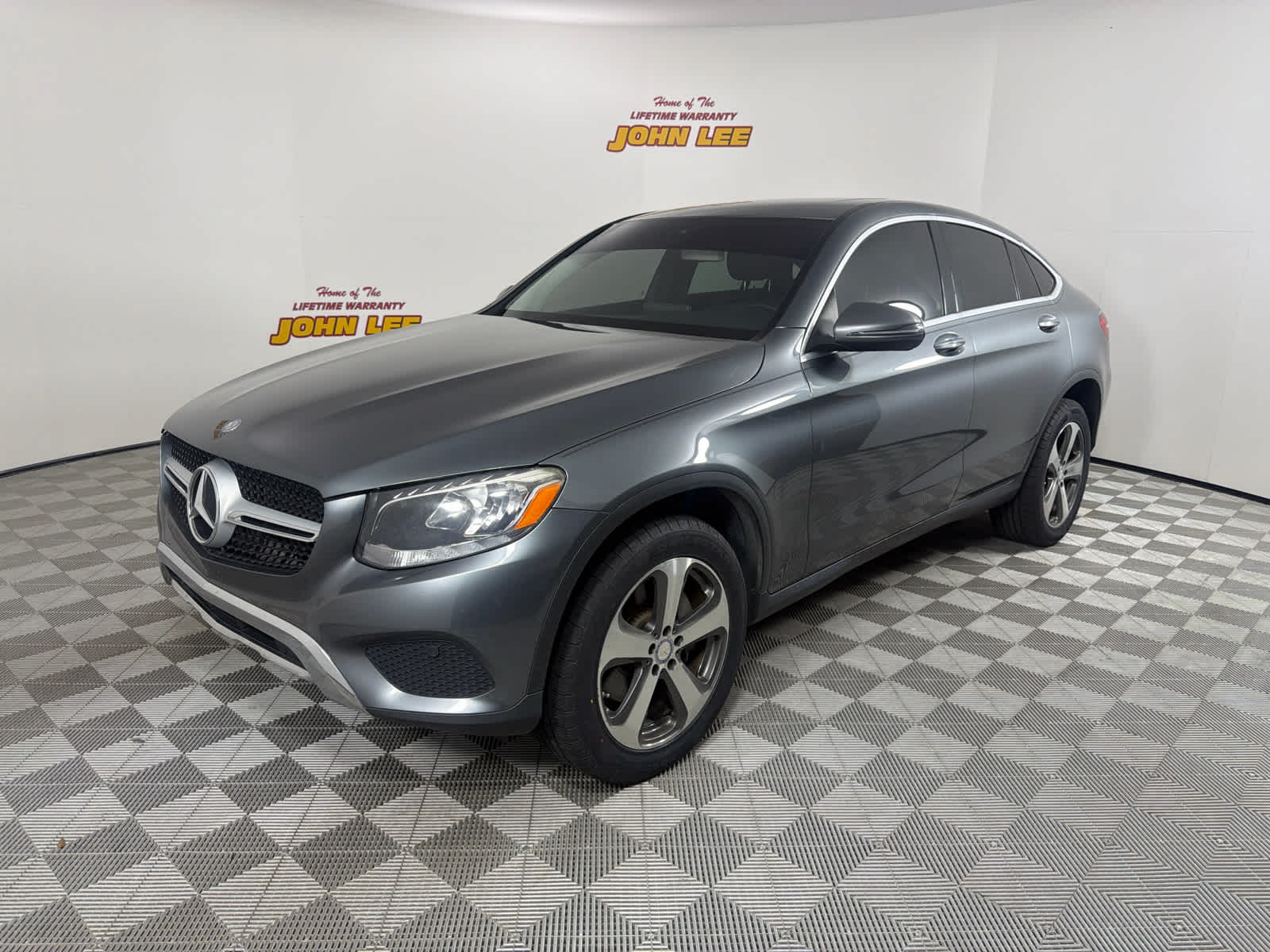 2017 Mercedes-Benz GLC 300
